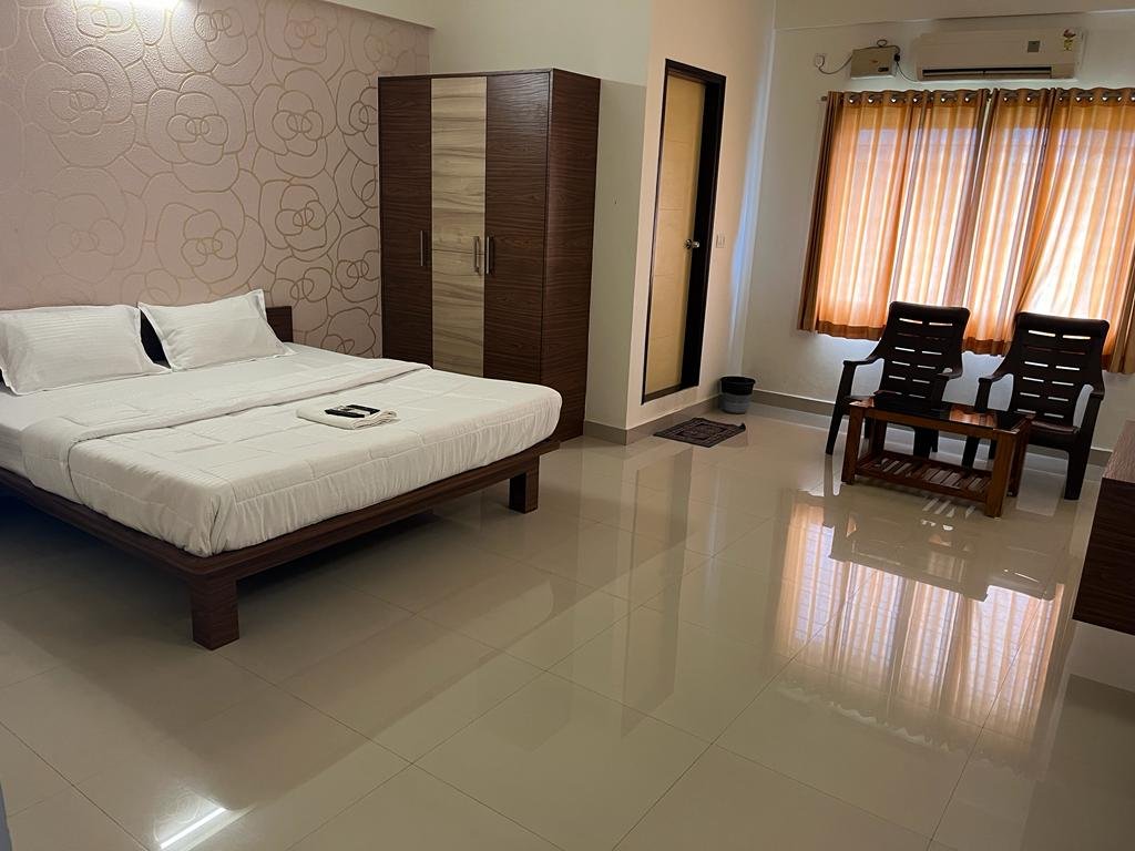 Deluxe AC room at Hotel Radha